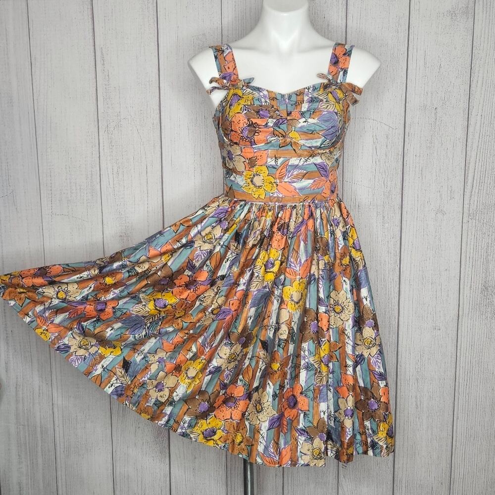 VTG 50s Candy Jones California Floral Smocked Sundress (Peter Pan Fabrics), sz S